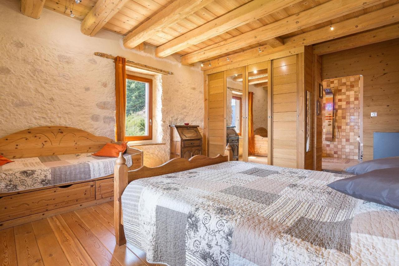 Les Esseroliettes Nature & Spa Arith Extérieur photo